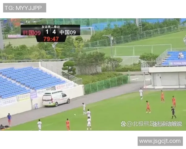 中国足球明星在赛场上泪洒绿茵的感人瞬间回顾与情感解读